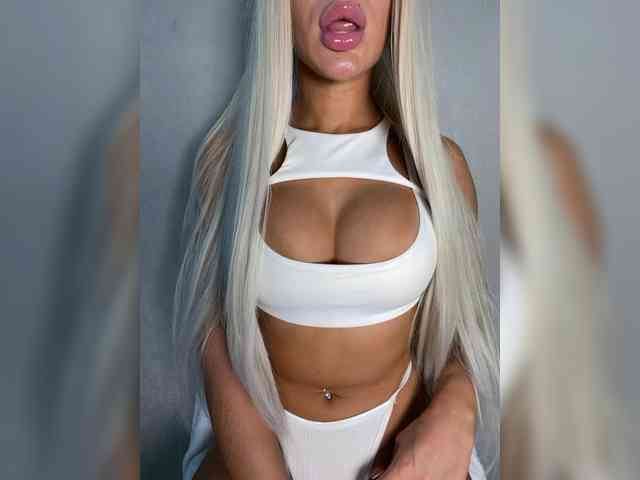 bloondyy webcam
