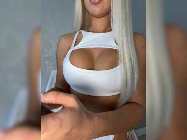 bloondyy webcam