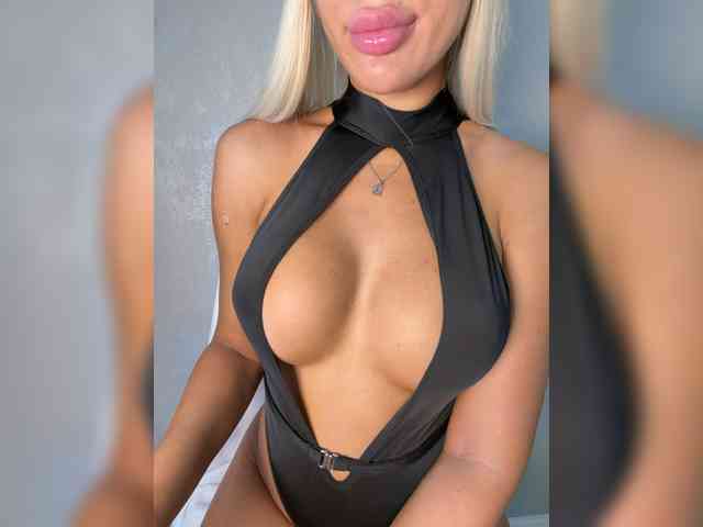 bloondyy webcam