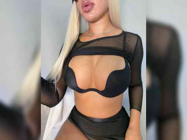 -bloondyy- -bloondyy-