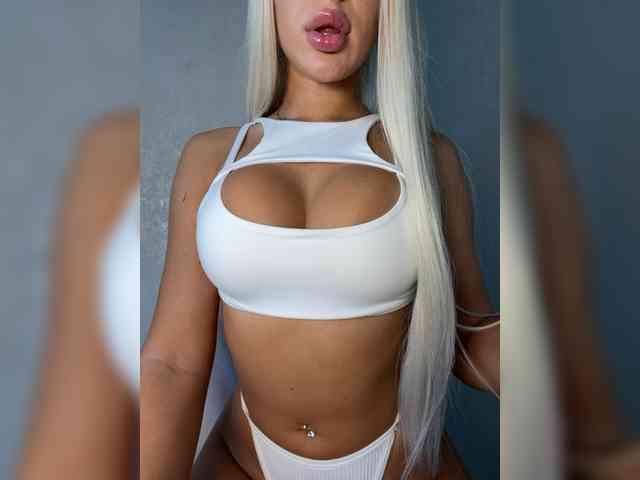 Model: bloondyy