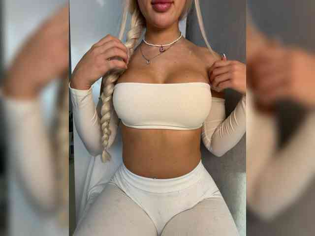 Модель: blondyy
