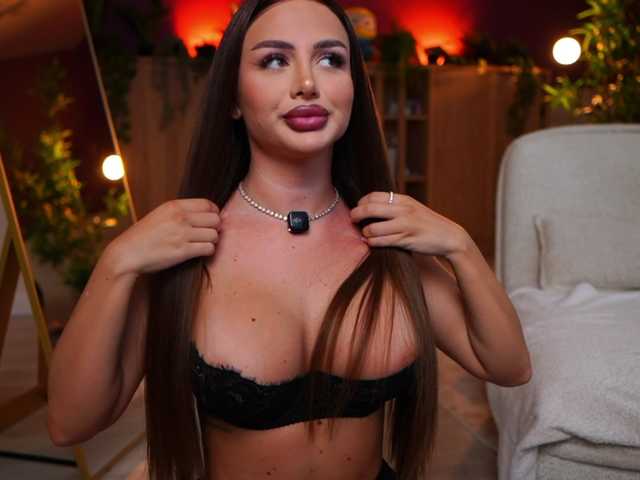 Sex chat gratuit in direct cu AshleysinnX pe BongaCams