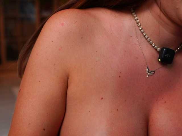 Sex chat gratuit in direct cu AshleysinnX pe BongaCams