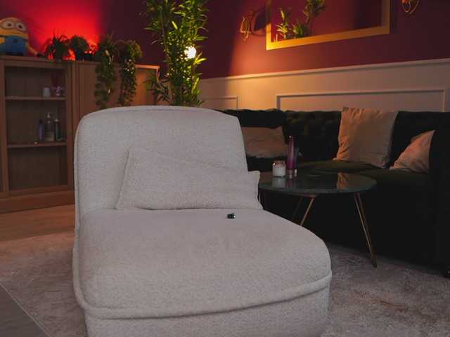 Sex chat gratuit in direct cu AshleysinnX pe BongaCams