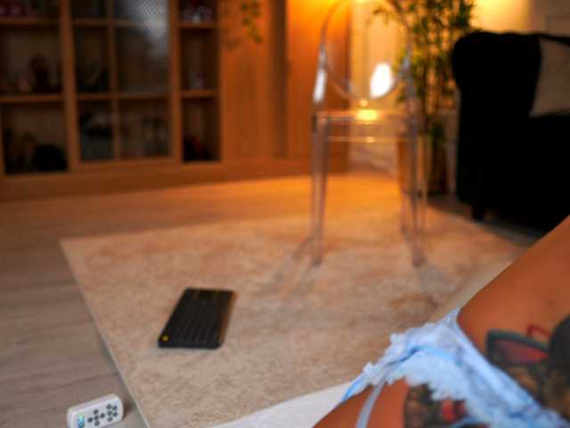 Sex chat gratuit in direct cu AshleysinnX pe BongaCams