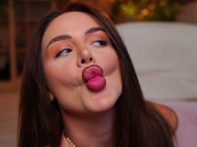 AshleysinnX Live Cam pe BongaCams