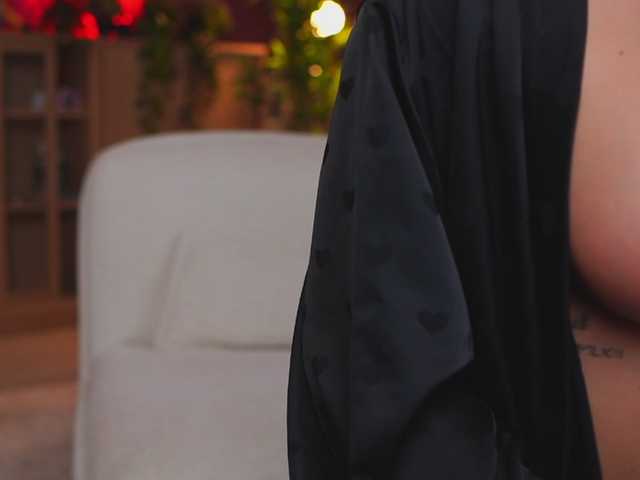 Sex chat gratuit in direct cu AshleysinnX pe BongaCams