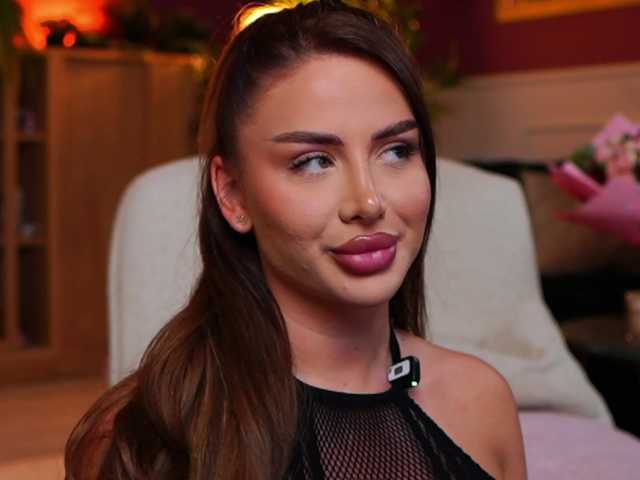 Sex chat gratuit in direct cu AshleysinnX pe BongaCams