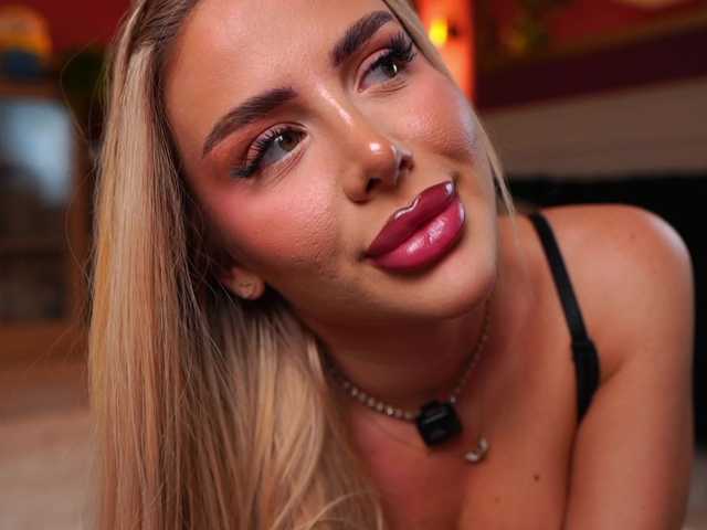 Sex chat gratuit in direct cu AshleysinnX pe BongaCams