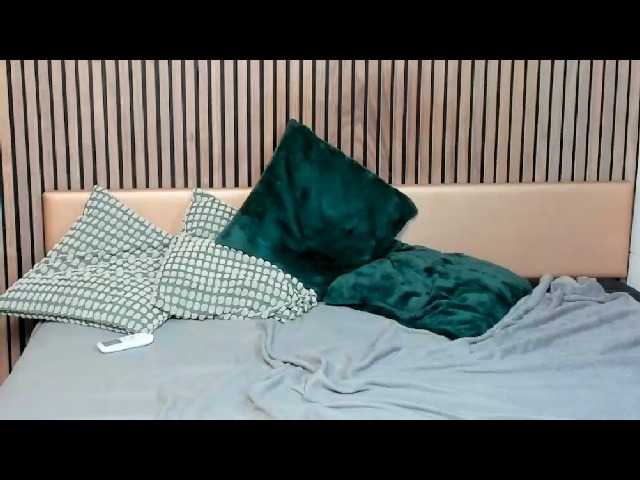 SunnyBright live cam on BongaCams