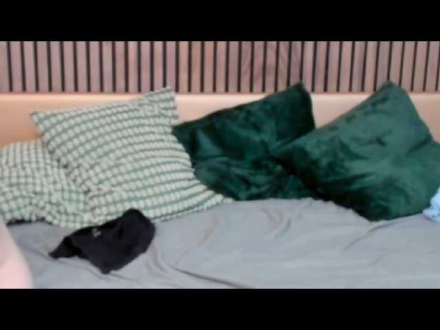 SunnyBright live cam on BongaCams