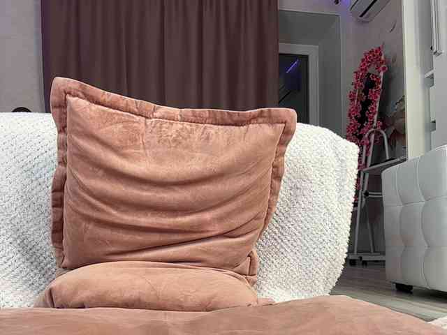 Yana_a webcam