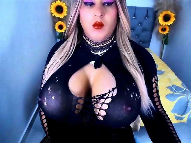 kamilabigcock