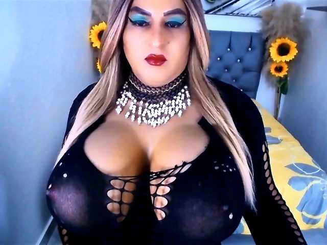 kamilabigcock