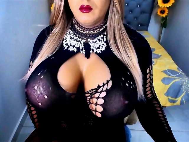 kamilabigcock