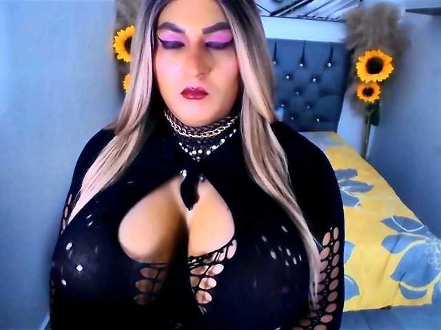 kamilabigcock