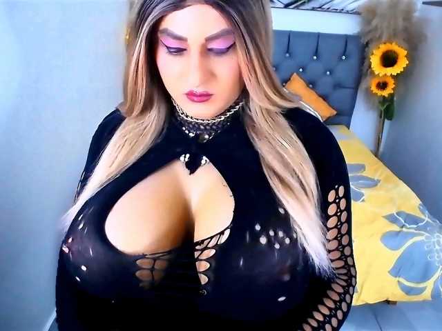kamilabigcock