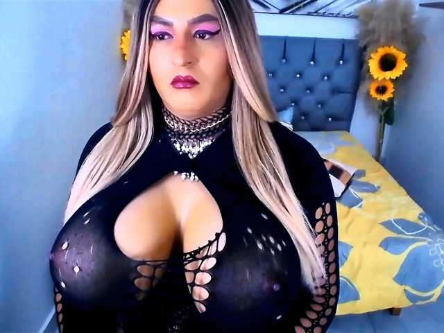 kamilabigcock