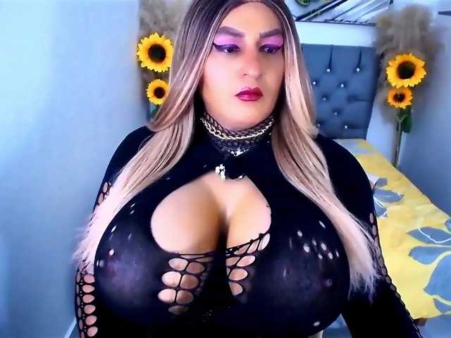 kamilabigcock
