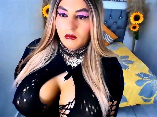 kamilabigcock
