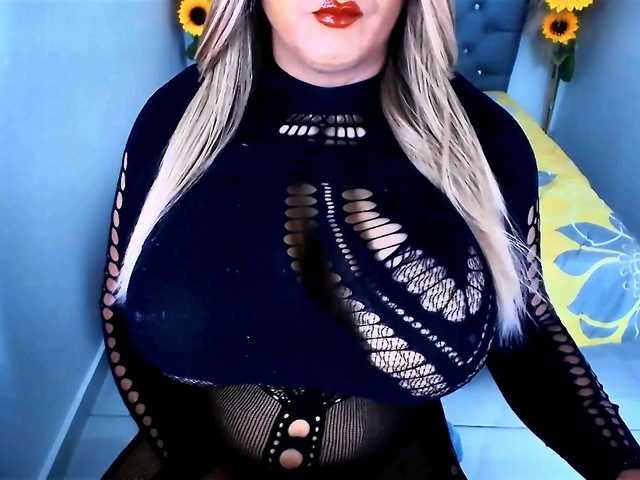 kamilabigcock