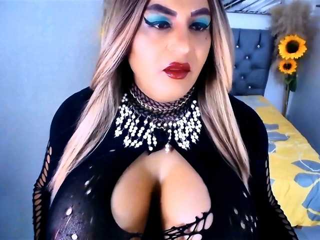 kamilabigcock