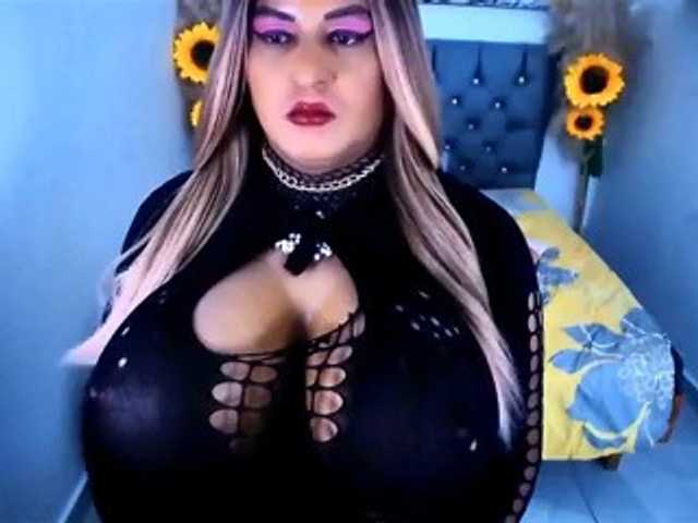 kamilabigcock