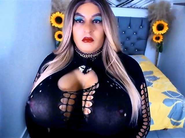 kamilabigcock