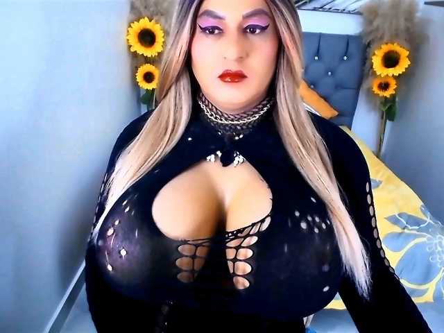 kamilabigcock