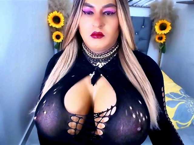 kamilabigcock