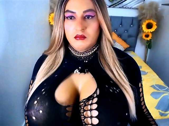 kamilabigcock