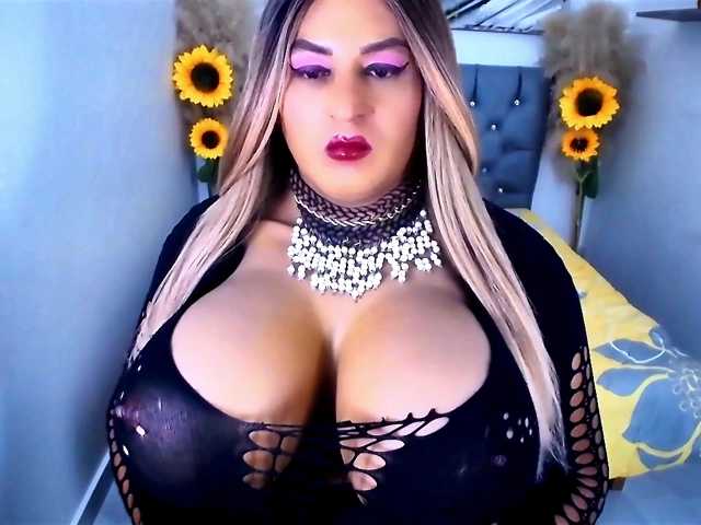 kamilabigcock