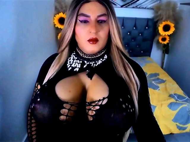 kamilabigcock