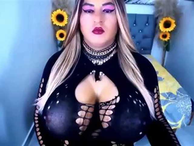 kamilabigcock