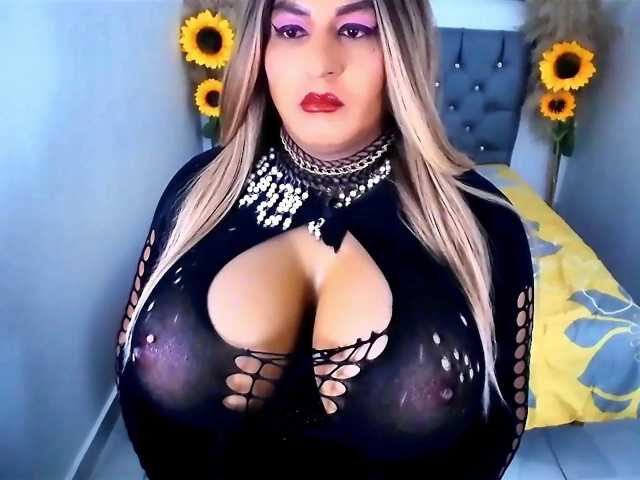 kamilabigcock