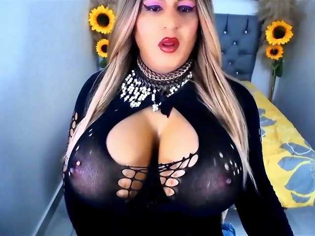kamilabigcock
