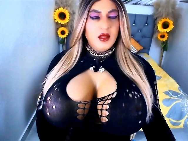 kamilabigcock