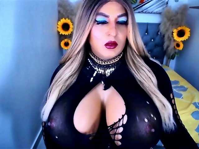 kamilabigcock live cam