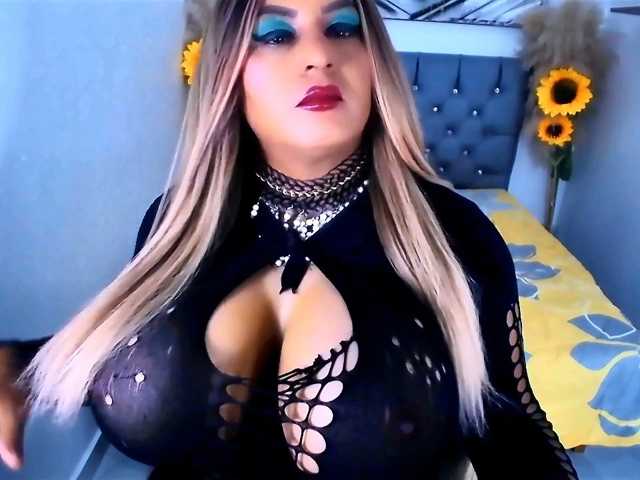 kamilabigcock