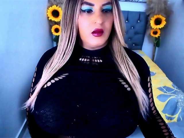 kamilabigcock
