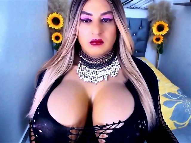 kamilabigcock
