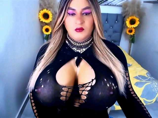 kamilabigcock
