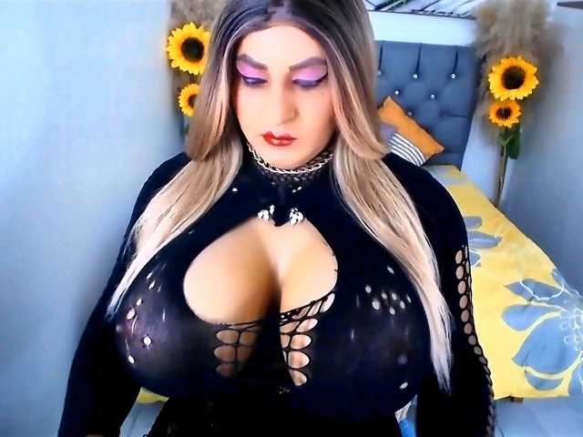 kamilabigcock