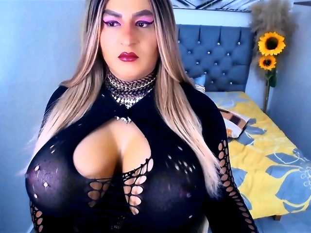 kamilabigcock