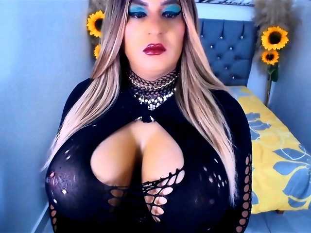 kamilabigcock