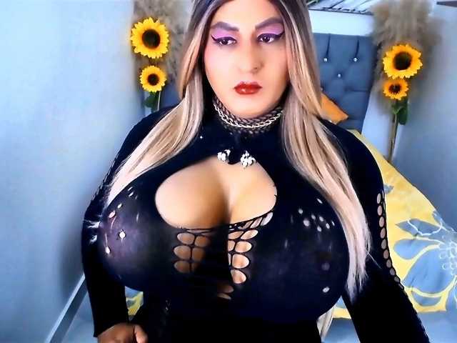 kamilabigcock