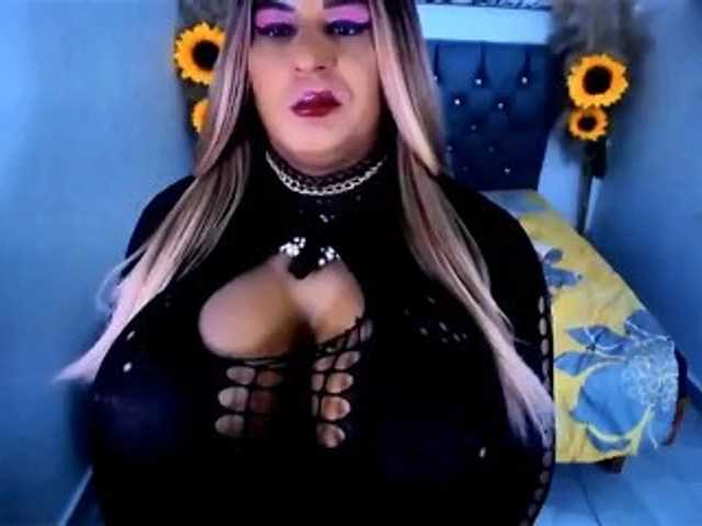 kamilabigcock