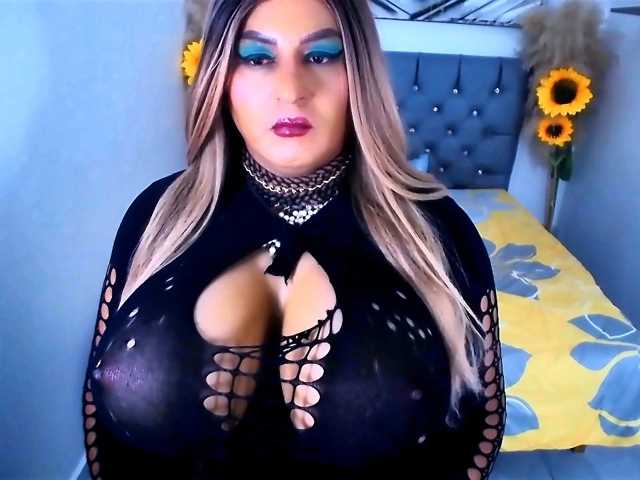 kamilabigcock