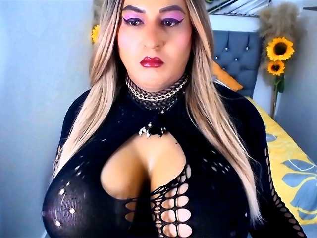 kamilabigcock